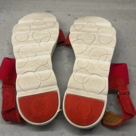 Born Red  Sandals - Picture 7 of 7